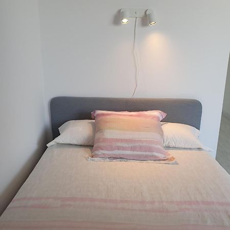 Aeropuerto Loft Poligono Apartment Manises Room photo